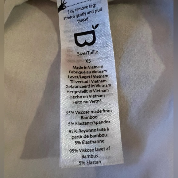 Boody Bundle (2) Bamboo Viscose White & Black Graphic Tee Sz XS EUC - Picture 6 of 11